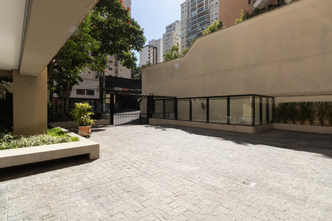 Imagem Apartamento com 2 Quartos à Venda, 57 m² em Moema - São Paulo