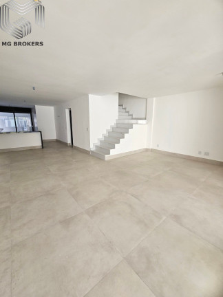 Imagem Casa com 6 Quartos à Venda, 380 m² em Barra Da Tijuca - Rio De Janeiro