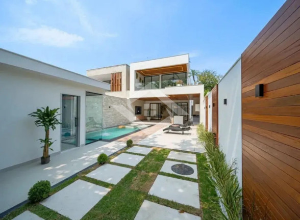 Imagem Casa com 4 Quartos à Venda, 453 m² em Barra Da Tijuca - Rio De Janeiro Imagem Casa com 4 Quartos à Venda, 453 m² em Barra Da Tijuca - Rio De Janeiro