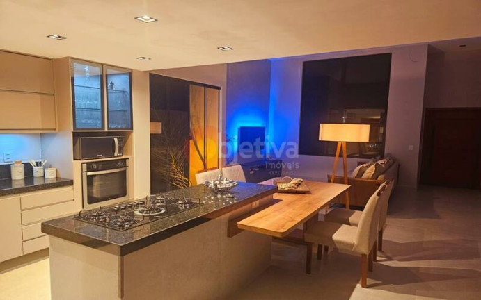 Imagem Casa de Condomínio com 3 Quartos à Venda, 225 m² em Nova São Pedro - São Pedro Da Aldeia