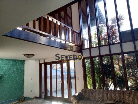 Imagem Casa com 4 Quartos à Venda, 402 m² em Piratininga - Niterói