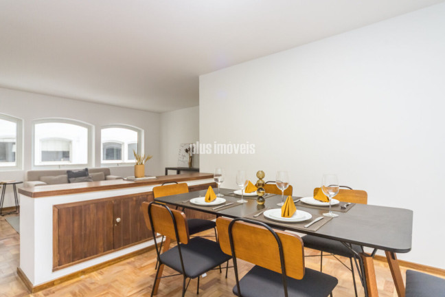 Apartamento com 2 Quartos à Venda, 130 m² em Jardim Paulista - São Paulo