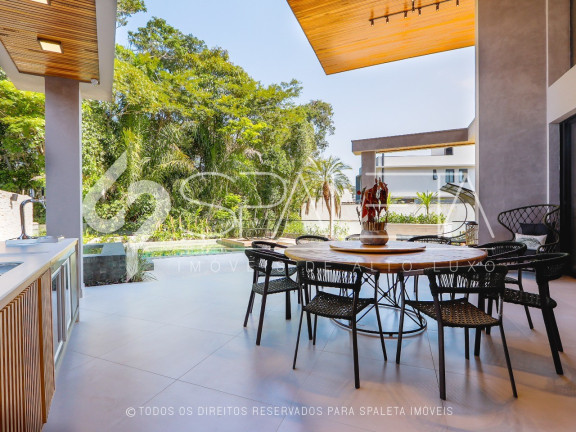 Imagem Sobrado com 6 Quartos à Venda, em Riviera De São Lourenço - Bertioga Imagem Sobrado com 6 Quartos à Venda, em Riviera De São Lourenço - Bertioga