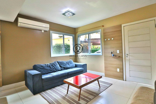 Imagem Casa de Condomínio com 3 Quartos à Venda, 113 m² em Mário Quintana - Porto Alegre