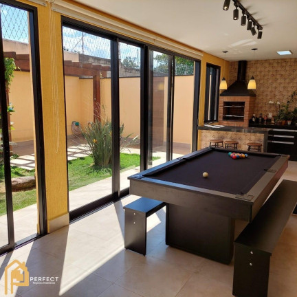 Imagem Casa com 4 Quartos à Venda, 215 m² em Centro - Santa Isabel