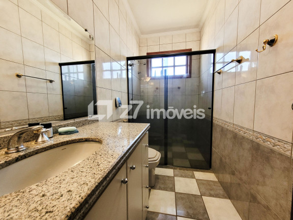 Imagem Sobrado com 4 Quartos à Venda, 323 m² em Zona 05 - Maringá Imagem Sobrado com 4 Quartos à Venda, 323 m² em Zona 05 - Maringá