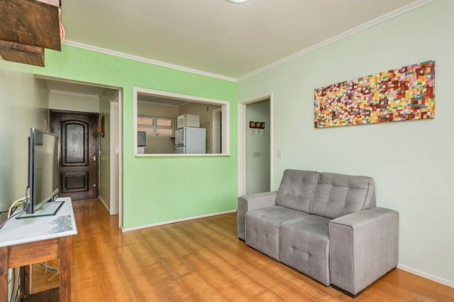 Imagem Imóvel com 2 Quartos à Venda, 79 m² em Menino Deus - Porto Alegre Imagem Imóvel com 2 Quartos à Venda, 79 m² em Menino Deus - Porto Alegre
