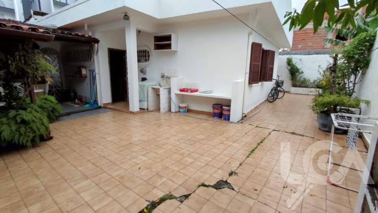 Imagem Casa com 3 Quartos à Venda, 300 m² em Indaiá - Caraguatatuba Imagem Casa com 3 Quartos à Venda, 300 m² em Indaiá - Caraguatatuba