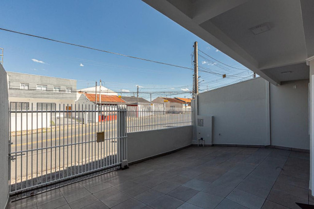 Imagem Sobrado com 4 Quartos à Venda, 170 m² em Uberaba - Curitiba Imagem Sobrado com 4 Quartos à Venda, 170 m² em Uberaba - Curitiba