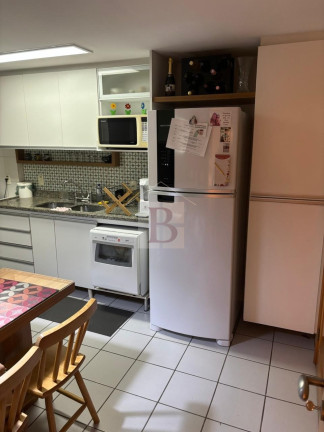 Imagem Imóvel com 3 Quartos à Venda, 110 m² em Icaraí - Niterói Imagem Imóvel com 3 Quartos à Venda, 110 m² em Icaraí - Niterói