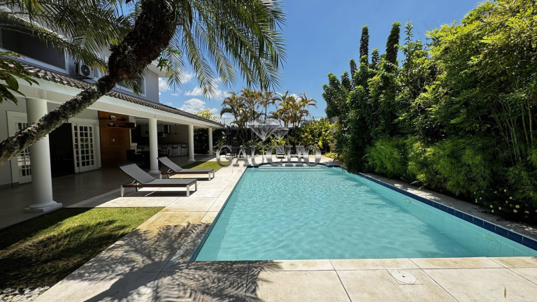 Casa com 5 Quartos à Venda, 990 m² em Barra Da Tijuca - Rio De Janeiro