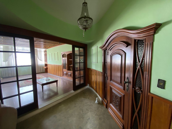 Imagem Apartamento com 2 Quartos à Venda, 155 m² em Gonzaga - Santos