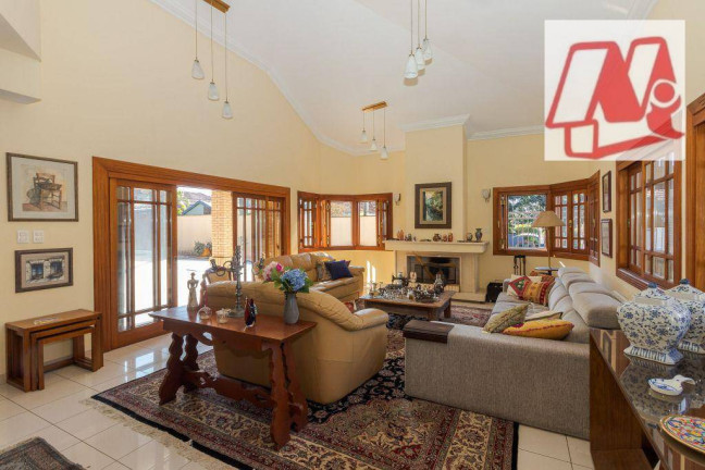 Imagem Casa com 4 Quartos à Venda, 740 m² em Partenon - Porto Alegre Imagem Casa com 4 Quartos à Venda, 740 m² em Partenon - Porto Alegre