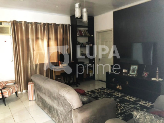 Imagem Casa com 9 Quartos à Venda, 365 m² em Vila Ede - São Paulo