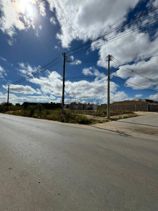 Terreno à Venda, 710 m² em Jaraguá - Montes Claros