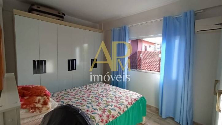 Imagem Casa com 3 Quartos à Venda, 311 m² em Fundos - Biguaçu Imagem Casa com 3 Quartos à Venda, 311 m² em Fundos - Biguaçu