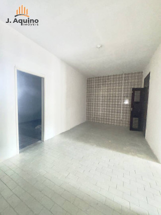 Imagem Casa com 4 Quartos à Venda, 174 m² em Fátima - Fortaleza Imagem Casa com 4 Quartos à Venda, 174 m² em Fátima - Fortaleza