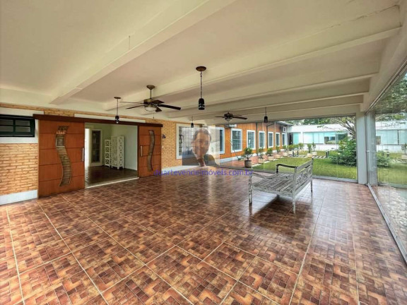 Imagem Casa com 4 Quartos à Venda, 800 m² em Vila Santo Antônio - Cotia Imagem Casa com 4 Quartos à Venda, 800 m² em Vila Santo Antônio - Cotia