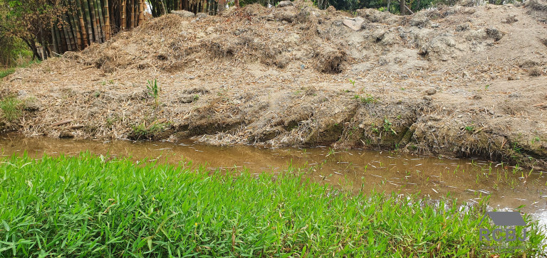 Imagem Terreno à Venda, 1.533 m² em Andiroba - Esmeraldas
