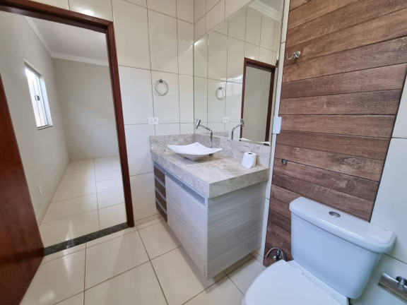 Imagem Casa com 3 Quartos à Venda, 260 m² em Nova Vila Jaiara - Anápolis