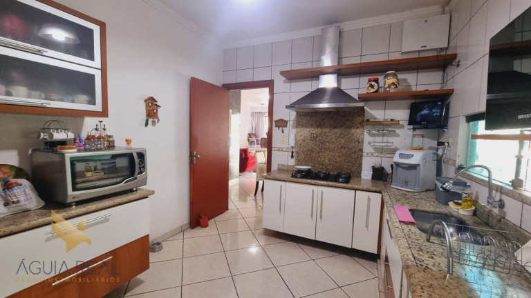 Imagem Casa com 4 Quartos à Venda, 280 m² em Vila Nascente - Campo Grande