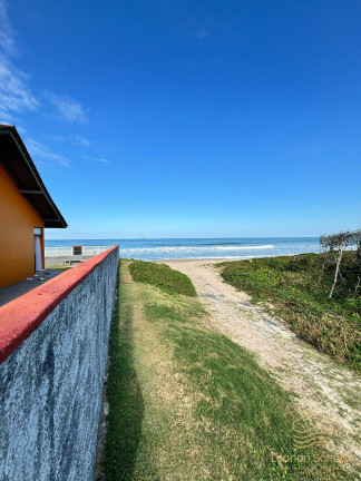 Imagem Casa com 3 Quartos à Venda, 400 m² em Salinas - Balneário Barra Do Sul Imagem Casa com 3 Quartos à Venda, 400 m² em Salinas - Balneário Barra Do Sul