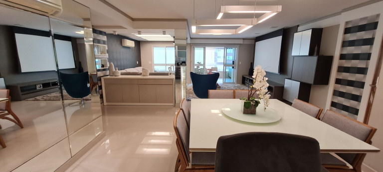 Imagem Apartamento com 3 Quartos à Venda, 190 m² em Caiçara - Praia Grande Imagem Apartamento com 3 Quartos à Venda, 190 m² em Caiçara - Praia Grande