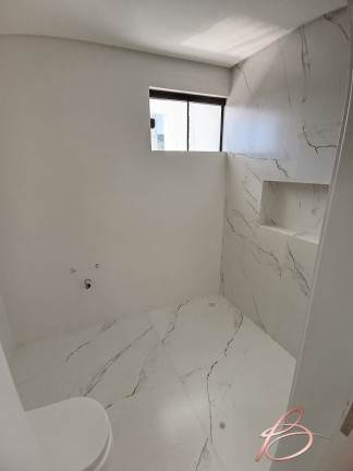 Imagem Sobrado com 3 Quartos à Venda, 172 m² em Dom Bosco - Itajaí
