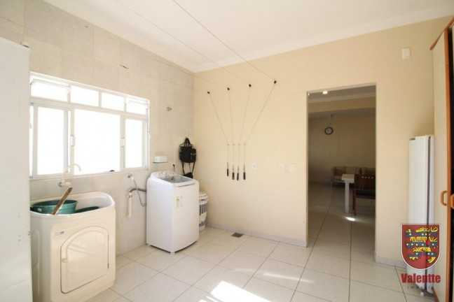 Imagem Casa com 5 Quartos à Venda,  em Balneário - Florianópolis