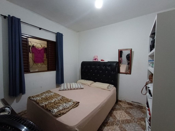 Imagem Casa com 2 Quartos à Venda, 220 m² em Condomínio Das Esmeraldas - Goiânia Imagem Casa com 2 Quartos à Venda, 220 m² em Condomínio Das Esmeraldas - Goiânia