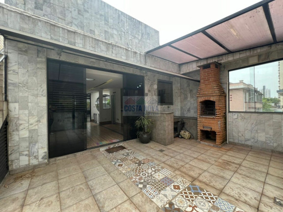 Casa com 3 Quartos para Alugar, 320 m² em Gonzaga - Santos