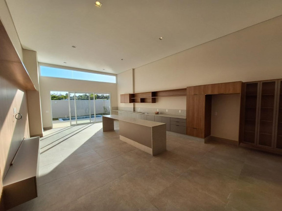 Imagem Casa com 3 Quartos à Venda, 301 m² em Alphaville Castelo - Itu Imagem Casa com 3 Quartos à Venda, 301 m² em Alphaville Castelo - Itu