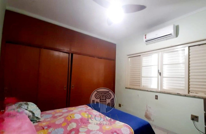 Imagem Casa com 3 Quartos à Venda, 255 m² em Parque Industrial Lagoinha - Ribeirão Preto