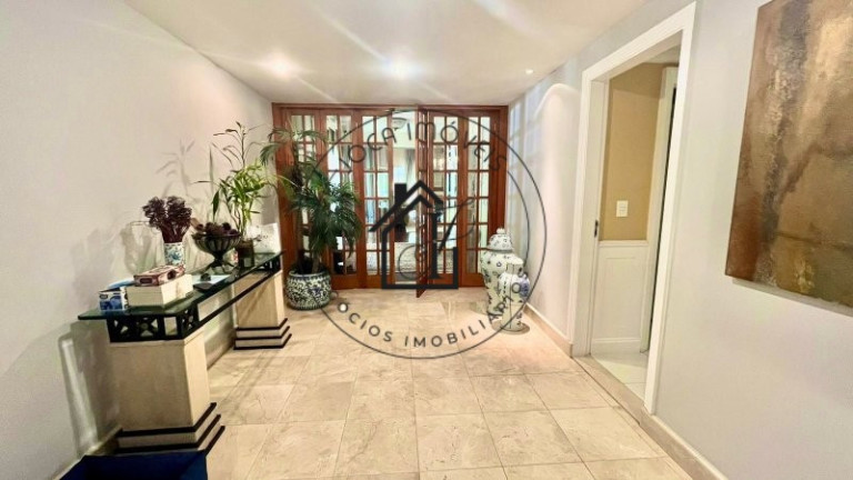 Imagem Casa com 5 Quartos à Venda, 2.800 m² em Jardim Mediterrâneo - Cotia Imagem Casa com 5 Quartos à Venda, 2.800 m² em Jardim Mediterrâneo - Cotia