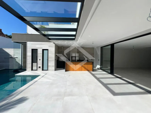 Imagem Casa com 5 Quartos à Venda, 400 m² em Barra Da Tijuca - Rio De Janeiro Imagem Casa com 5 Quartos à Venda, 400 m² em Barra Da Tijuca - Rio De Janeiro