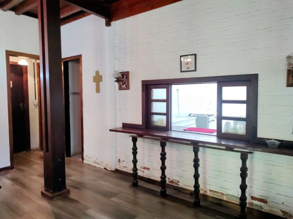 Imagem Casa com 8 Quartos à Venda, 327 m² em Albuquerque - Teresópolis Imagem Casa com 8 Quartos à Venda, 327 m² em Albuquerque - Teresópolis