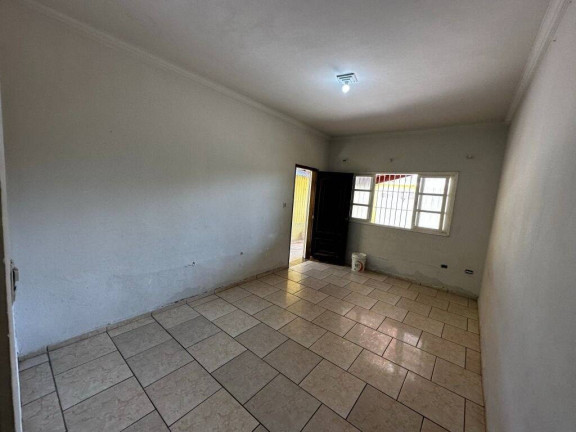 Imagem Casa com 4 Quartos à Venda, 215 m² em Maracanã - Praia Grande Imagem Casa com 4 Quartos à Venda, 215 m² em Maracanã - Praia Grande