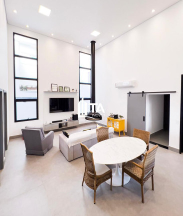 Casa com 3 Quartos à Venda, 299 m² em Swiss Park - Campinas