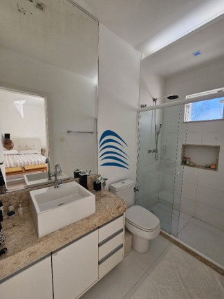 Imagem Casa com 4 Quartos à Venda, 480 m² em Busca Vida - Camaçari