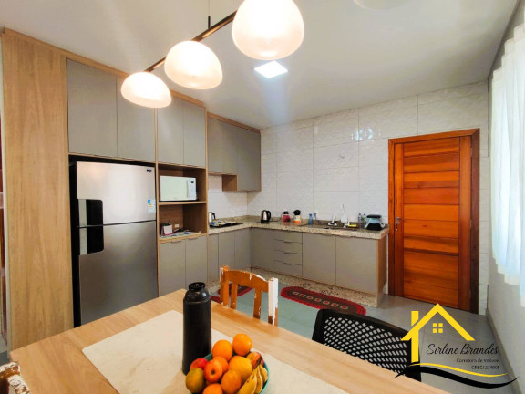 Imagem Casa com 2 Quartos à Venda, 360 m² em Centro - Balneário Barra Do Sul Imagem Casa com 2 Quartos à Venda, 360 m² em Centro - Balneário Barra Do Sul