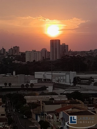 Imagem Imóvel com 3 Quartos à Venda, 128 m² em Vila Seixas - Ribeirão Preto Imagem Imóvel com 3 Quartos à Venda, 128 m² em Vila Seixas - Ribeirão Preto