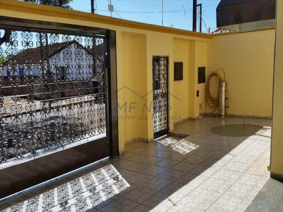 Imagem Casa com 4 Quartos à Venda, 282 m² em Vila Guilhermina - Pirassununga