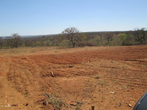 Imagem Terreno à Venda, 2.000 m² em Pompeu - Pompéu Imagem Terreno à Venda, 2.000 m² em Pompeu - Pompéu