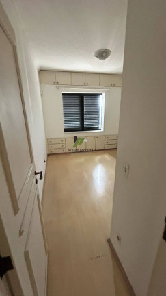 Imagem Apartamento com 3 Quartos à Venda, 156 m²