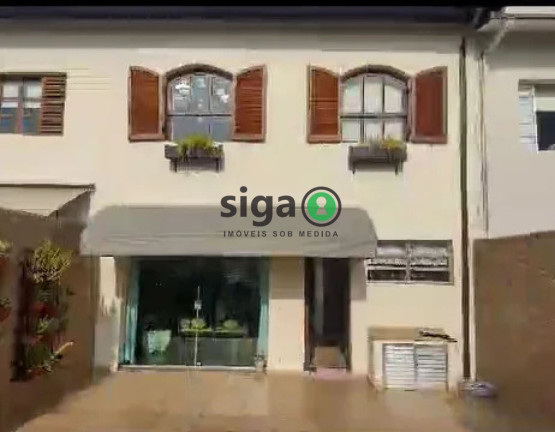 Casa com 3 Quartos à Venda, 175 m² em Campo Belo - São Paulo