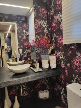 Imagem Apartamento com 3 Quartos à Venda, 209 m² em Edifício Villa Borghese - São Paulo Imagem Apartamento com 3 Quartos à Venda, 209 m² em Edifício Villa Borghese - São Paulo