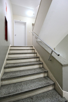 Imagem Apartamento com 2 Quartos à Venda, 58 m² em Vila Ipiranga - Porto Alegre