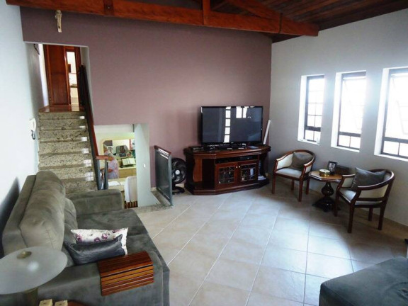 Imagem Casa com 3 Quartos à Venda, 260 m² em Itatiba