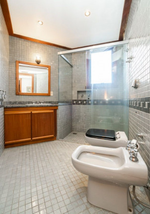 Imagem Imóvel com 3 Quartos à Venda, 172 m² em Petrópolis - Porto Alegre