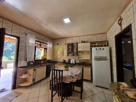 Imagem Casa com 3 Quartos à Venda, 238 m² em Progresso - Blumenau Imagem Casa com 3 Quartos à Venda, 238 m² em Progresso - Blumenau
